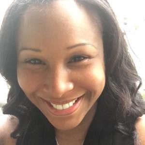 Meet your Posher, Noemi